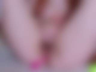 EllaSwert's Live Sex Cam Show