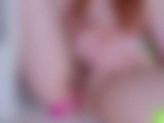 Live cam show with EllaSwert - Red Hair Fetish on xDating