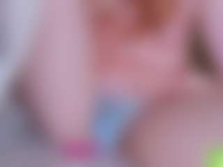 EllaSwert's Live Sex Cam Show