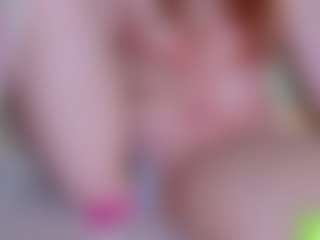 EllaSwert's Live Sex Cam Show