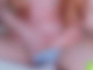 EllaSwert's Live Sex Cam Show