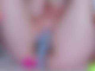 Live cam show with EllaSwert - Dirty Talk on SpunkLive