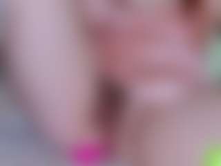 EllaSwert's Live Sex Cam Show
