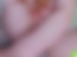 EllaSwert's Live Sex Cam Show