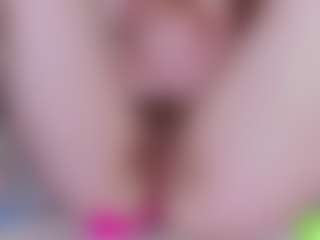 Live cam show with EllaSwert - White Teen (18+) on camwithhim.com