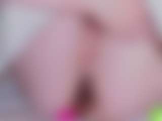 Live cam show with EllaSwert - Drinking on Camsoda
