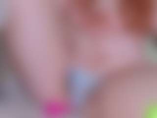 Live cam show with EllaSwert - Drinking on Camsoda