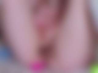 Live cam show with EllaSwert - Red Hair HD on eurowanks.com