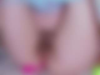 Live cam show with EllaSwert - Red Hair Teen (18+) on Camsoda