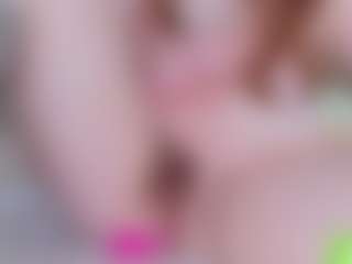 EllaSwert's Live Sex Cam Show