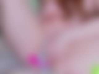 EllaSwert's Live Sex Cam Show