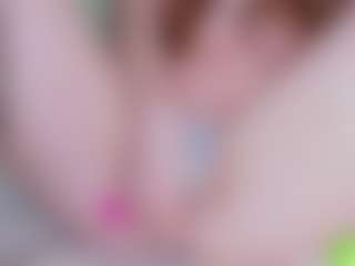 EllaSwert's Live Sex Cam Show