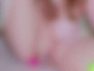 EllaSwert's Live Sex Cam Show