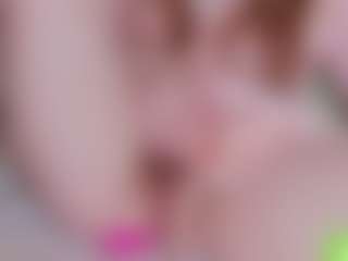 Live cam show with EllaSwert - Red Hair on Camsoda