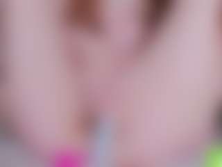 Live cam show with EllaSwert - Mature Young Adult on Camsoda