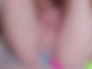 EllaSwert's Live Sex Cam Show