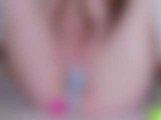 EllaSwert's Live Sex Cam Show