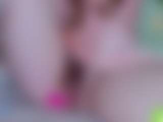 Live cam show with EllaSwert - Mature on Camsoda