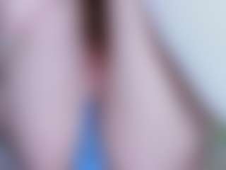 EllaSwert's Live Sex Cam Show