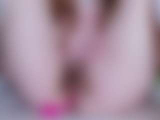 Live cam show with EllaSwert - White Mature on madthumbs