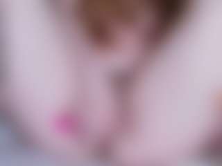 EllaSwert's Live Sex Cam Show