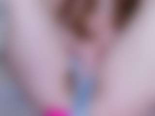 EllaSwert's Live Sex Cam Show