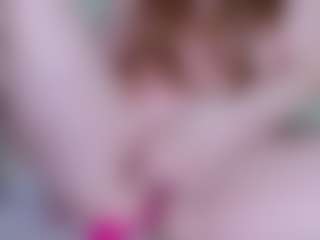 EllaSwert's Live Sex Cam Show