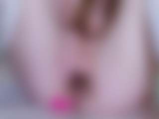 EllaSwert's Live Sex Cam Show