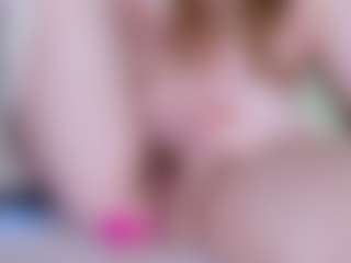 EllaSwert's Live Sex Cam Show
