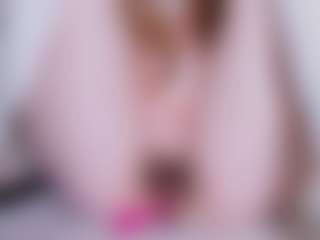 EllaSwert's Live Sex Cam Show