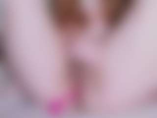 EllaSwert's Live Sex Cam Show