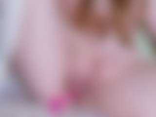 Live cam show with EllaSwert - Lovense Teen (18+) on Dolls Live