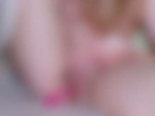 Live cam show with EllaSwert - Dirty Talk on Camiplay Live