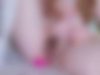 EllaSwert's Live Sex Cam Show