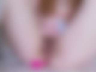 EllaSwert's Live Sex Cam Show
