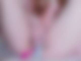 Live cam show with EllaSwert - Red Hair Young Adult on Camiplay Live
