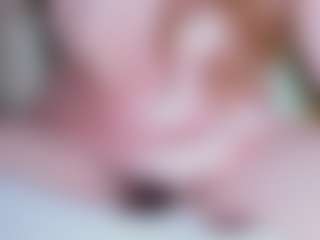 EllaSwert's Live Sex Cam Show