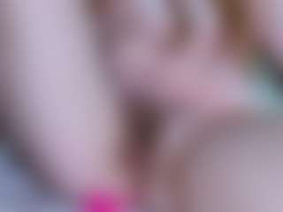 EllaSwert's Live Sex Cam Show