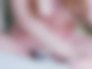 EllaSwert's Live Sex Cam Show