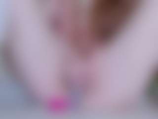 Live cam show with EllaSwert - Blue Eyes on Gym Cam Girls