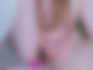 Live cam show with EllaSwert - Drinking on Camiplay Live