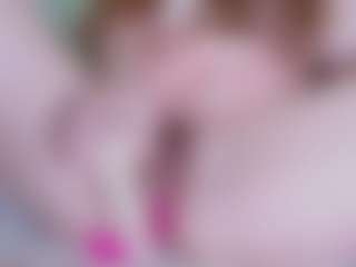 EllaSwert's Live Sex Cam Show