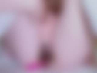 EllaSwert's Live Sex Cam Show