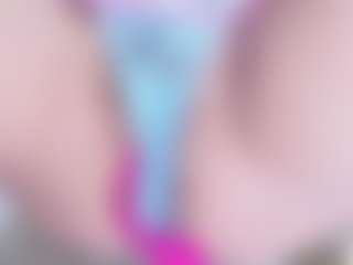 EllaSwert's Live Sex Cam Show