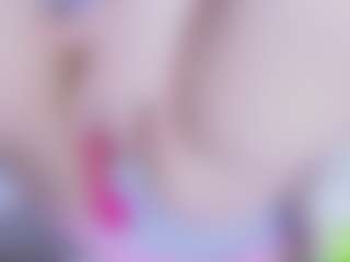 EllaSwert's Live Sex Cam Show