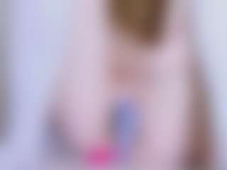 EllaSwert's Live Sex Cam Show