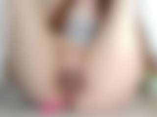 EllaSwert's Live Sex Cam Show