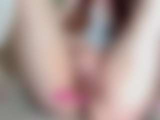 EllaSwert's Live Sex Cam Show