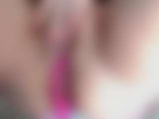 EllaSwert's Live Sex Cam Show