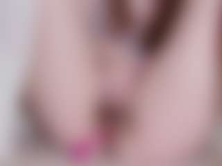EllaSwert's Live Sex Cam Show